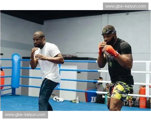 矛盾之极的终极博弈:当“柔术之神”德米安·玛雅遇见“天选之子”泰伦·伍德利 矛盾之极的终极博弈:当“柔术之神”德米安·玛雅遇见“天选之子”泰伦·伍德利